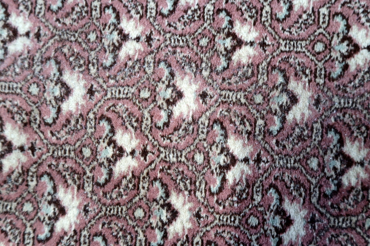 Soft and durable 100% wool German rug from the 1970s
