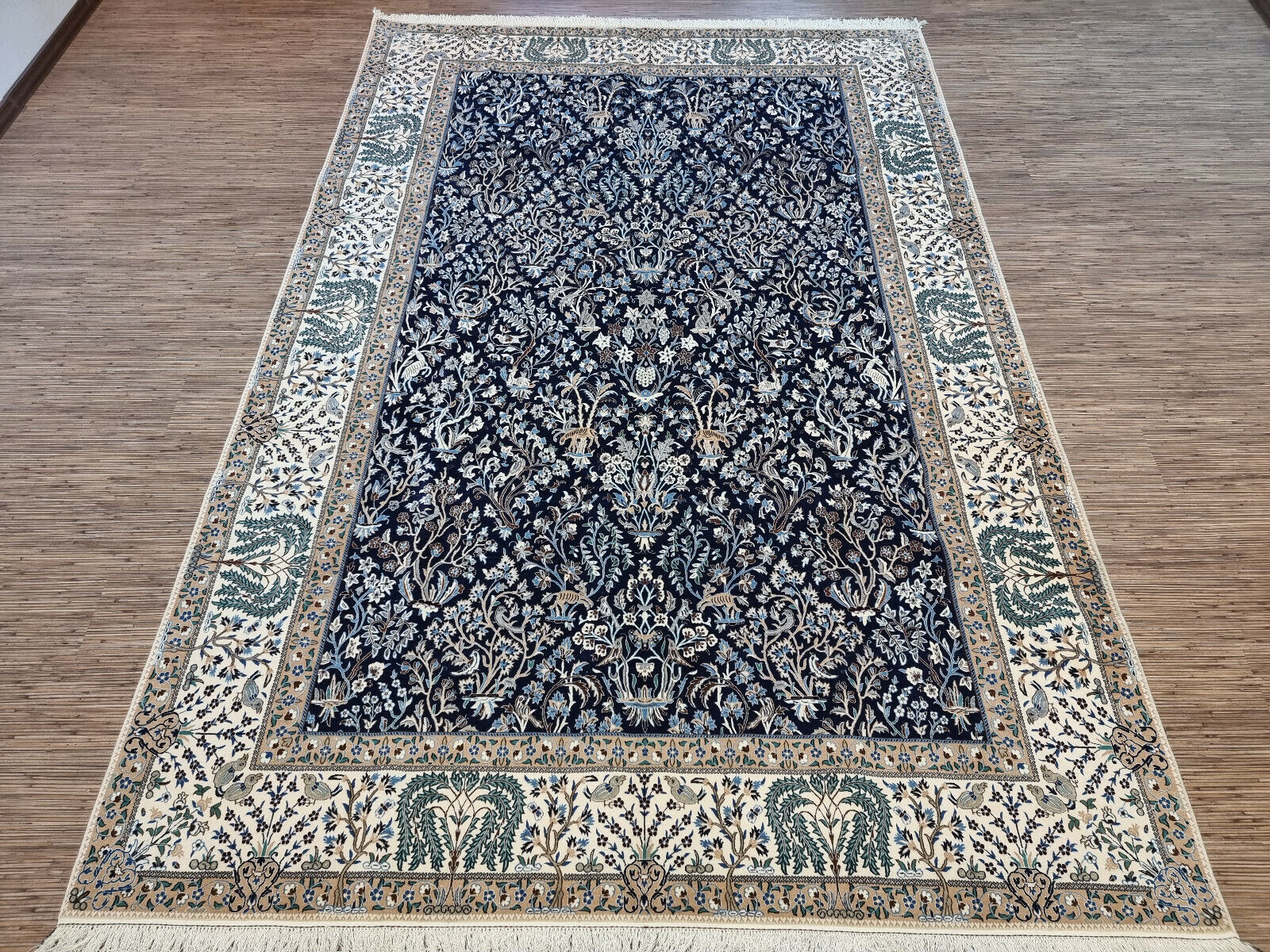 Nain Persian rug fringed edges
