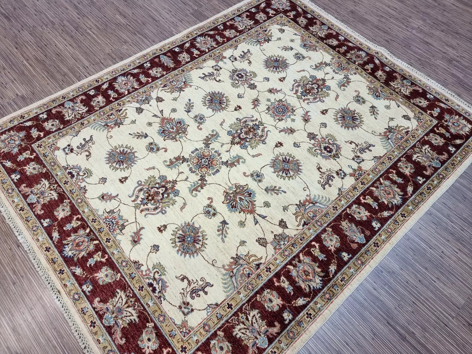 Vintage Ziegler Rug – 4.6' x 6.6'
