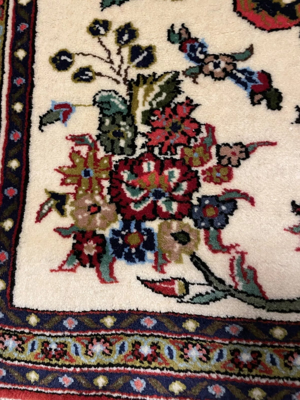 1970s Handwoven Persian Wool Rug with Classic Floral Borders
