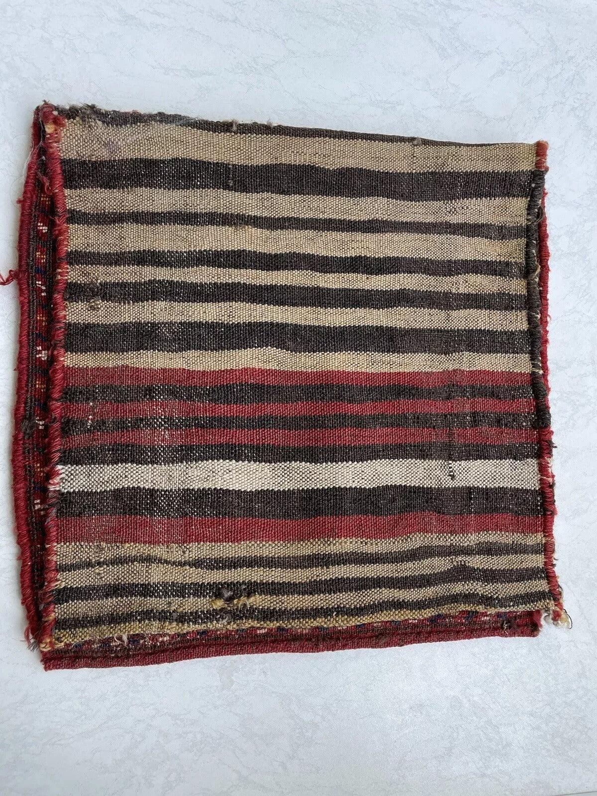 Kurdish Handwoven Wool Bag – Cultural Textile Art
