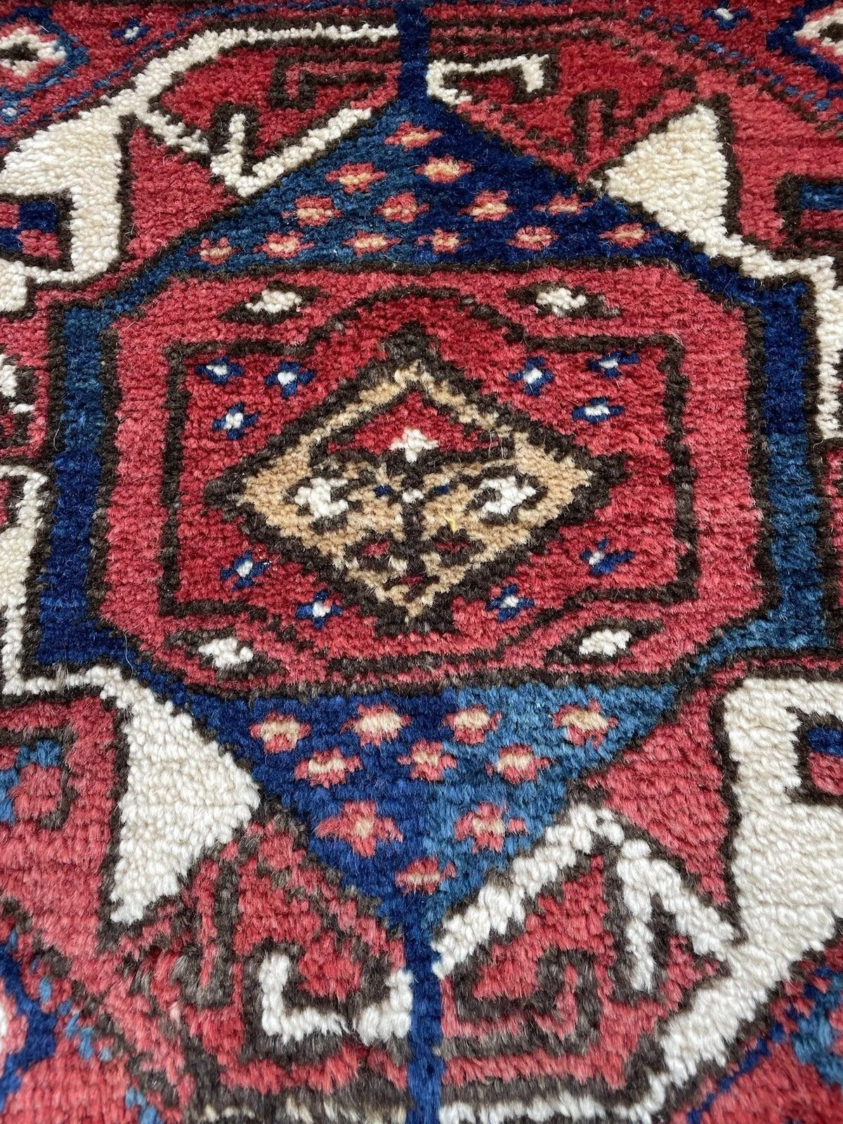 Vintage Persian Wool Double Bag – A Rare Textile Piece
