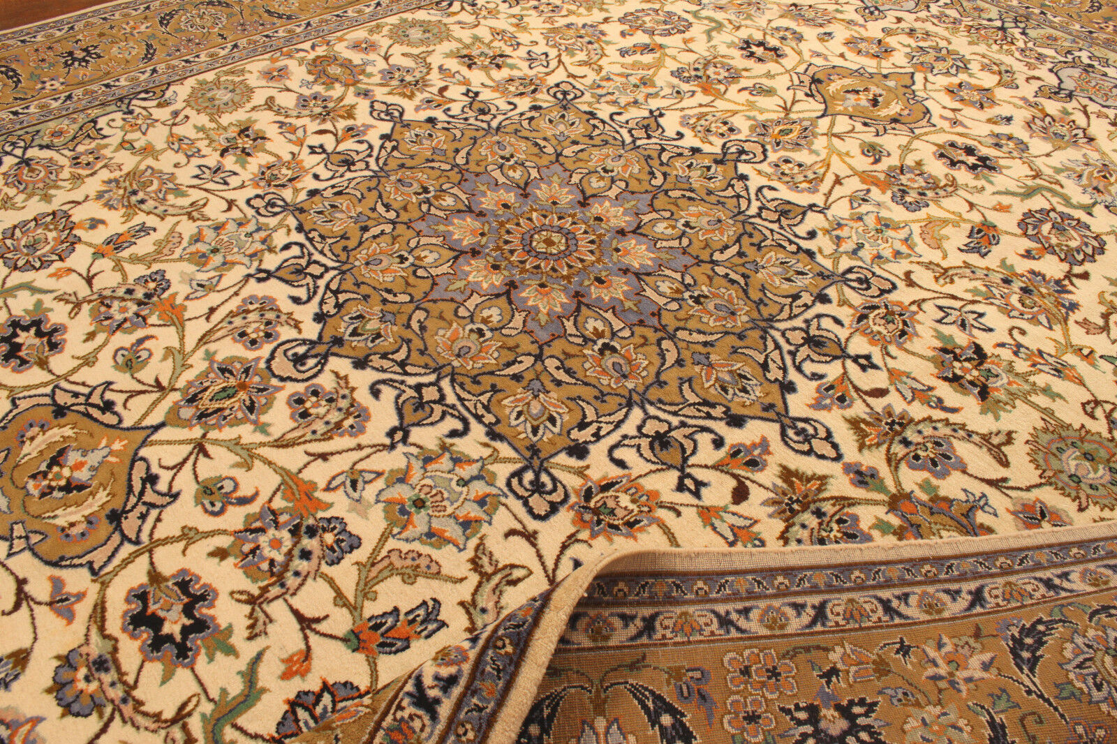 Front view of the Handmade Contemporary Persian Isfahan Rug highlighting design elements