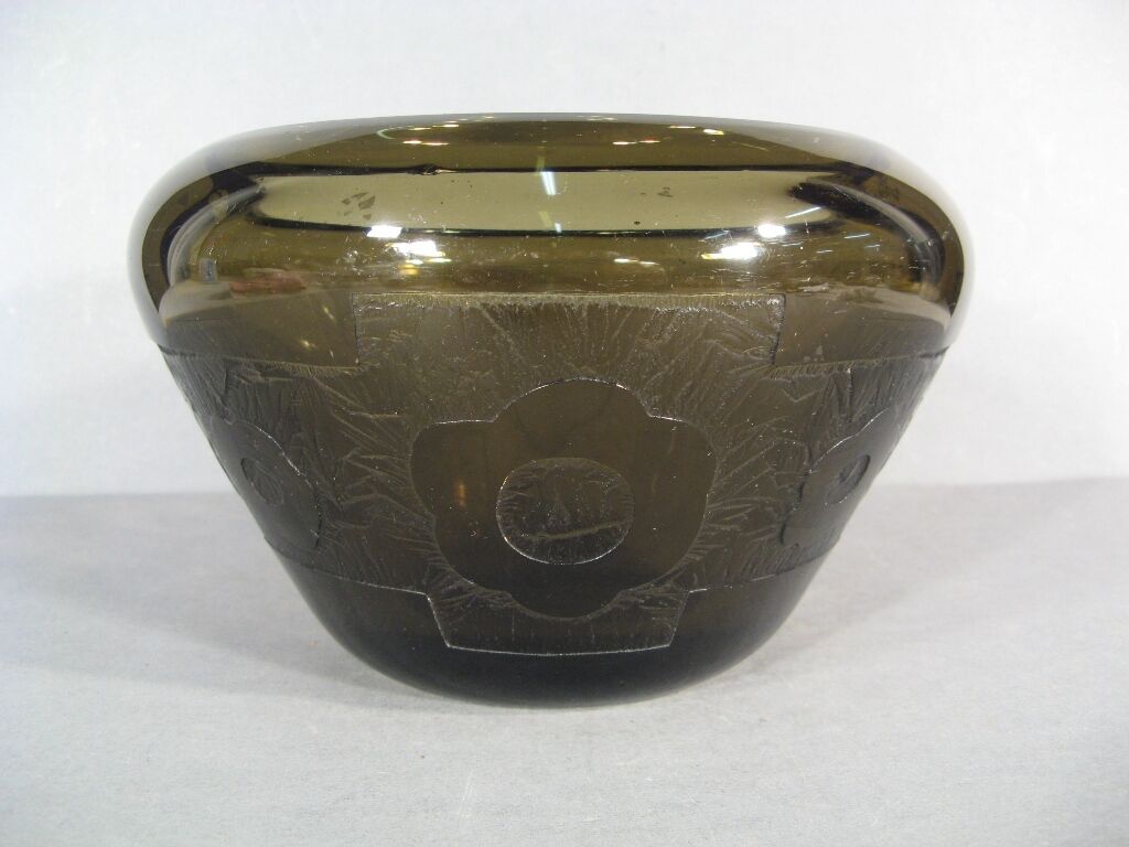 Own a piece of history: Vintage Art Deco glass bowl with a captivating acid-etched floral design by Gilly.