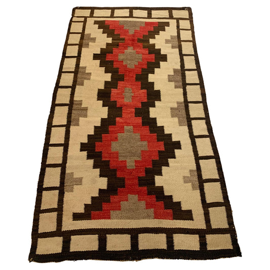 Handmade antique Native American Navajo rug from the early 1900s – full view
