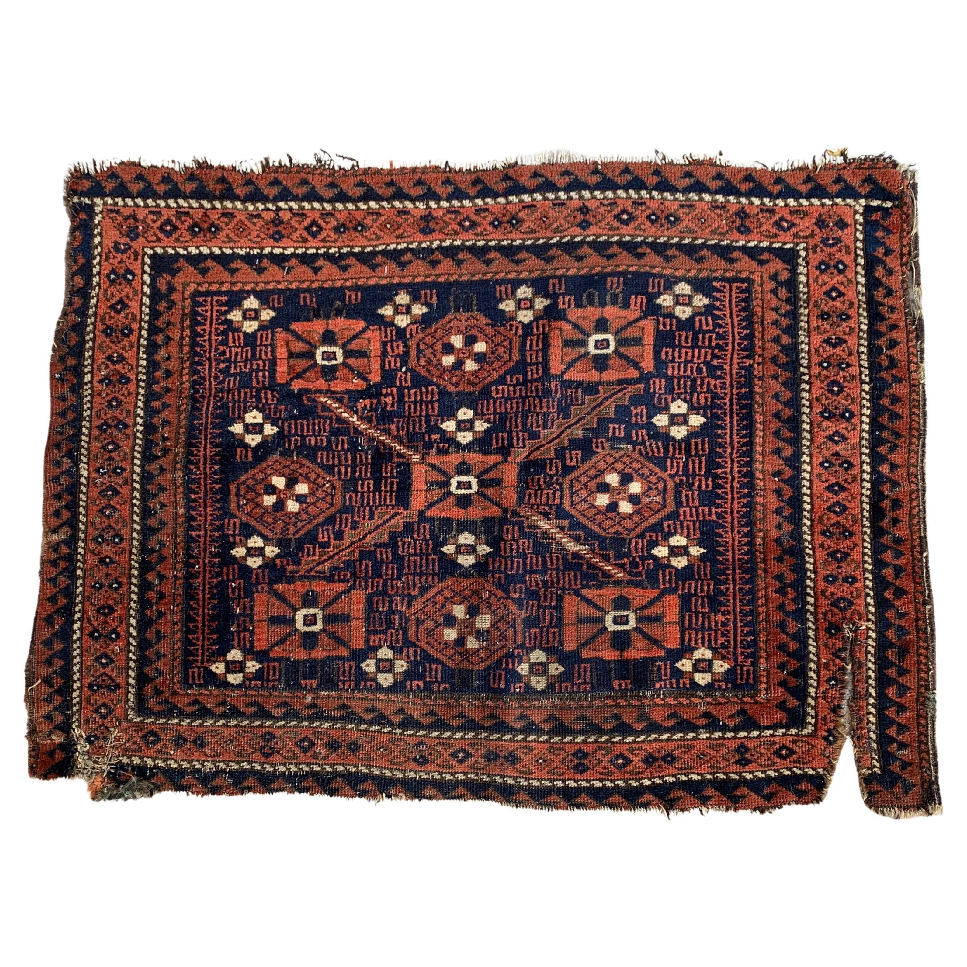 Handmade antique Afghan Baluch bagface from the 1880s.
