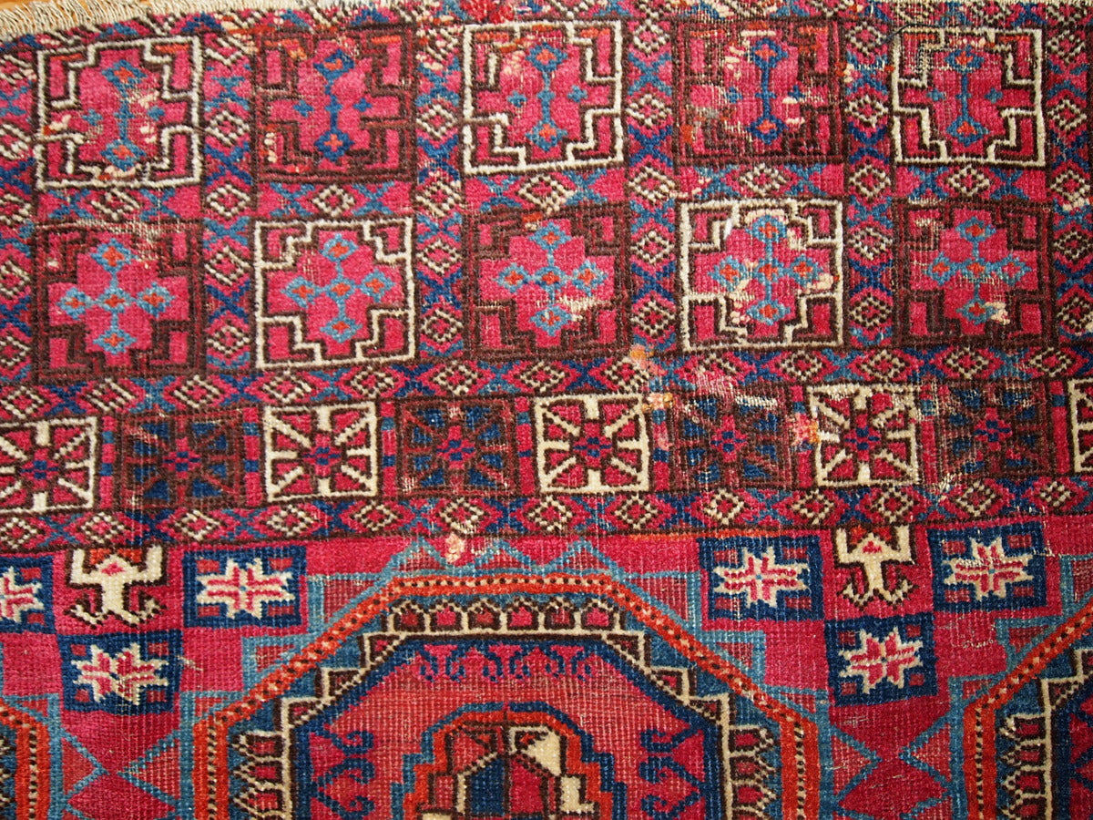 Handmade antique collectible Turkmen Saryk rug 4' x 5.2' (122cm x 158cm) 1850 - 1B173 - One Royal Art