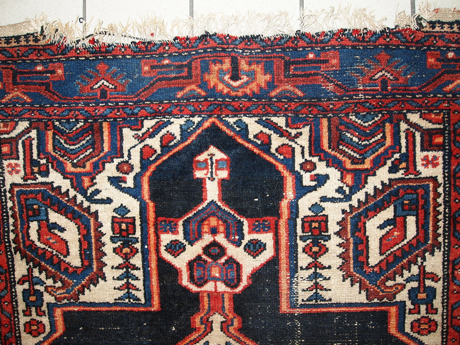 Handmade antique Persian Hamadan rug 3.9' x 5.9' (120cm x 180cm) 1920s - 1C321 - One Royal Art