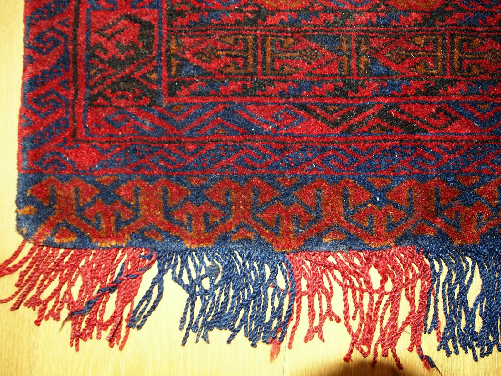 Handmade antique collectible Uzbek salt bag 1.7' x 1.7' (52cm x 52cm) 1930s - 1C374 - One Royal Art