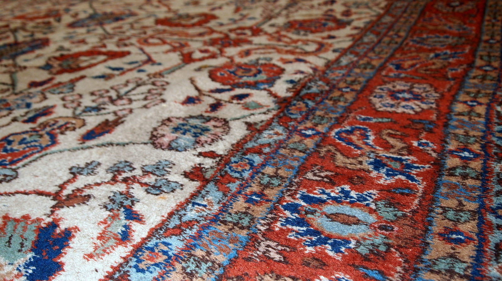 Handmade vintage Persian Mashad rug, 1950s