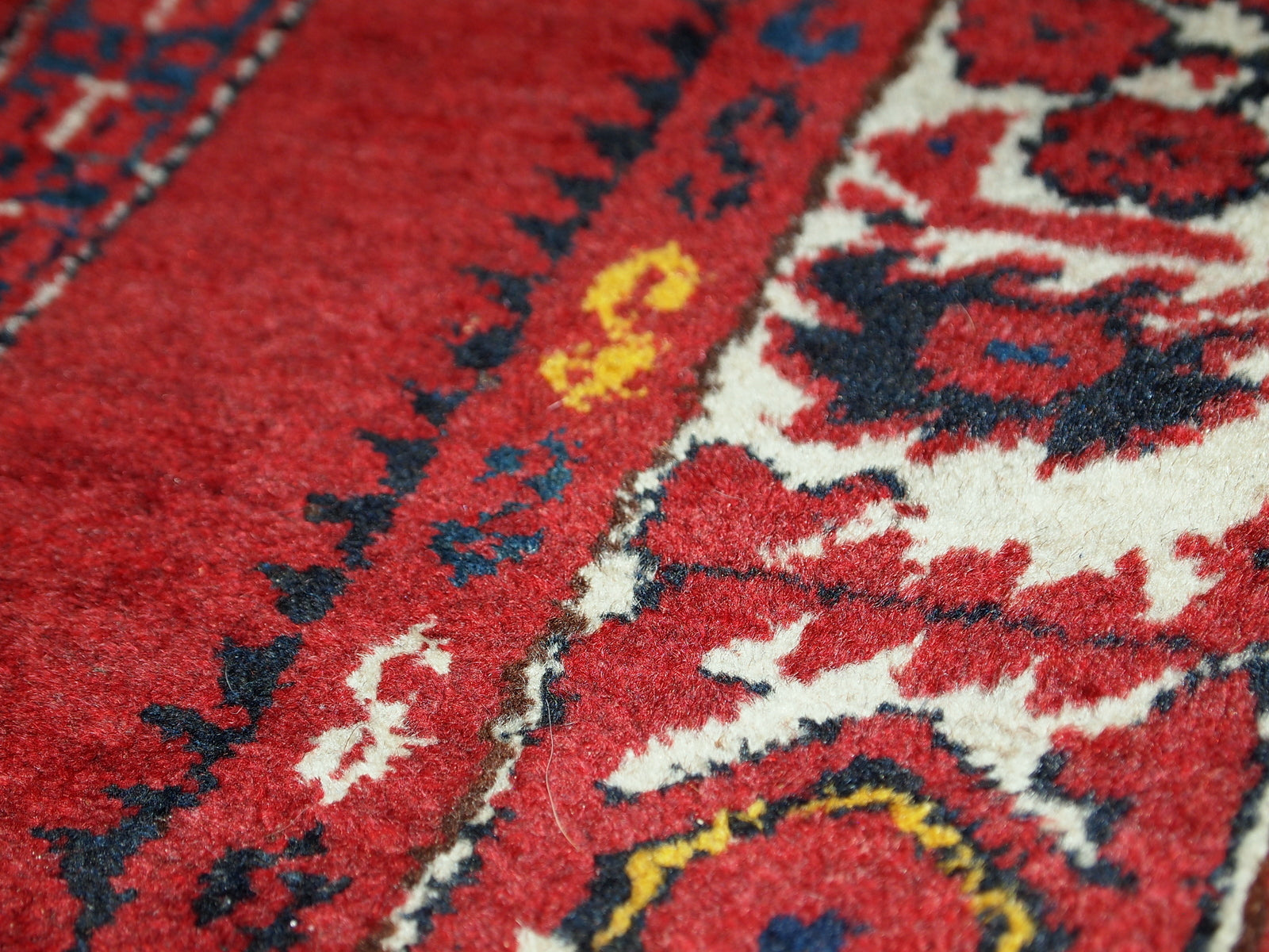 Handmade antique Turkish Anatolian prayer rug, 1940s