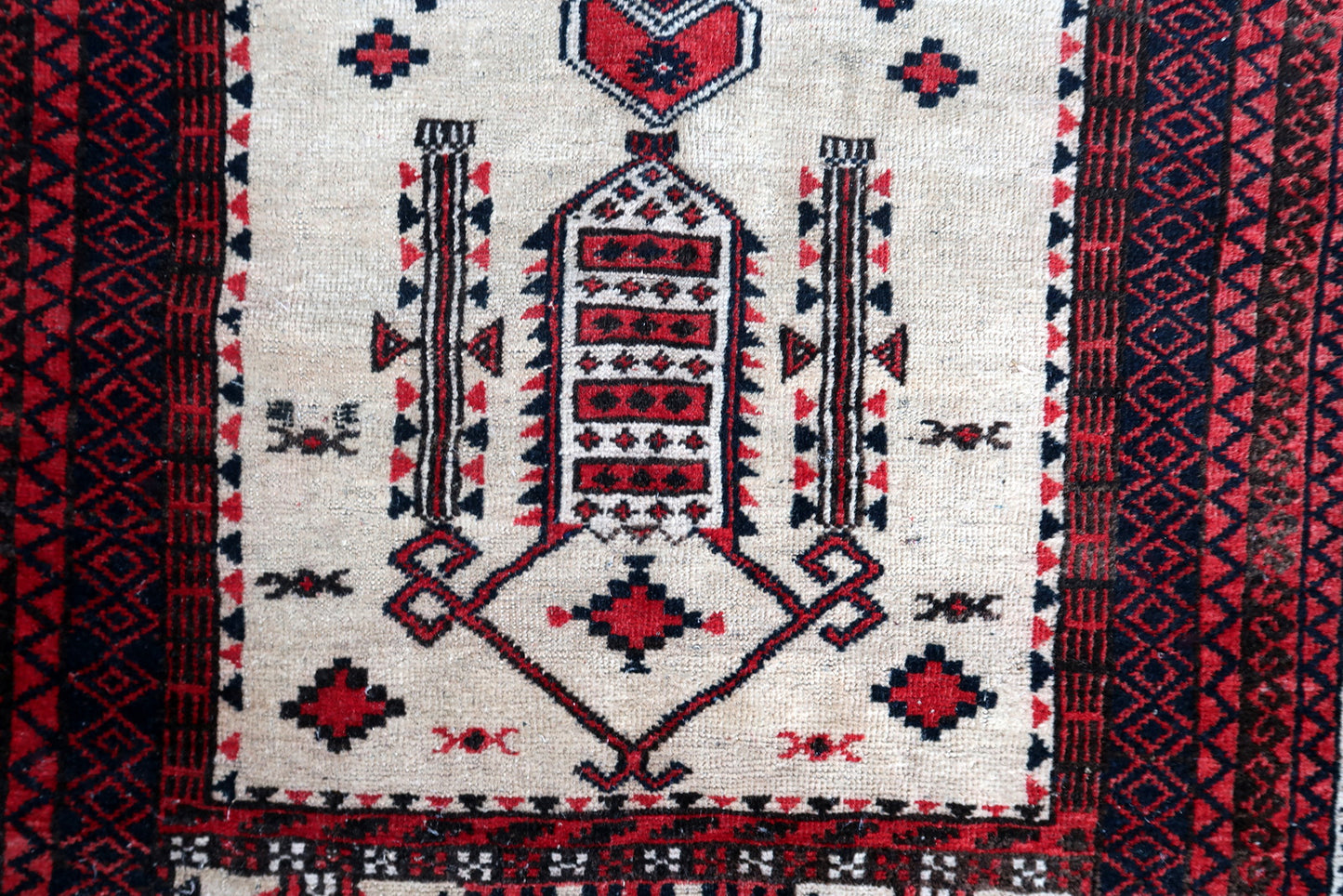 Handmade antique Afghan Baluch prayer rug 1910s