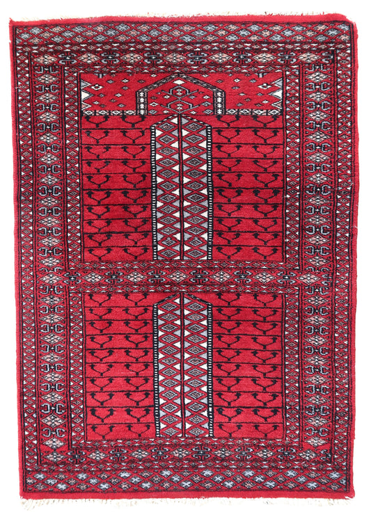 Handmade vintage Pakistani Lahore prayer rug 1970s